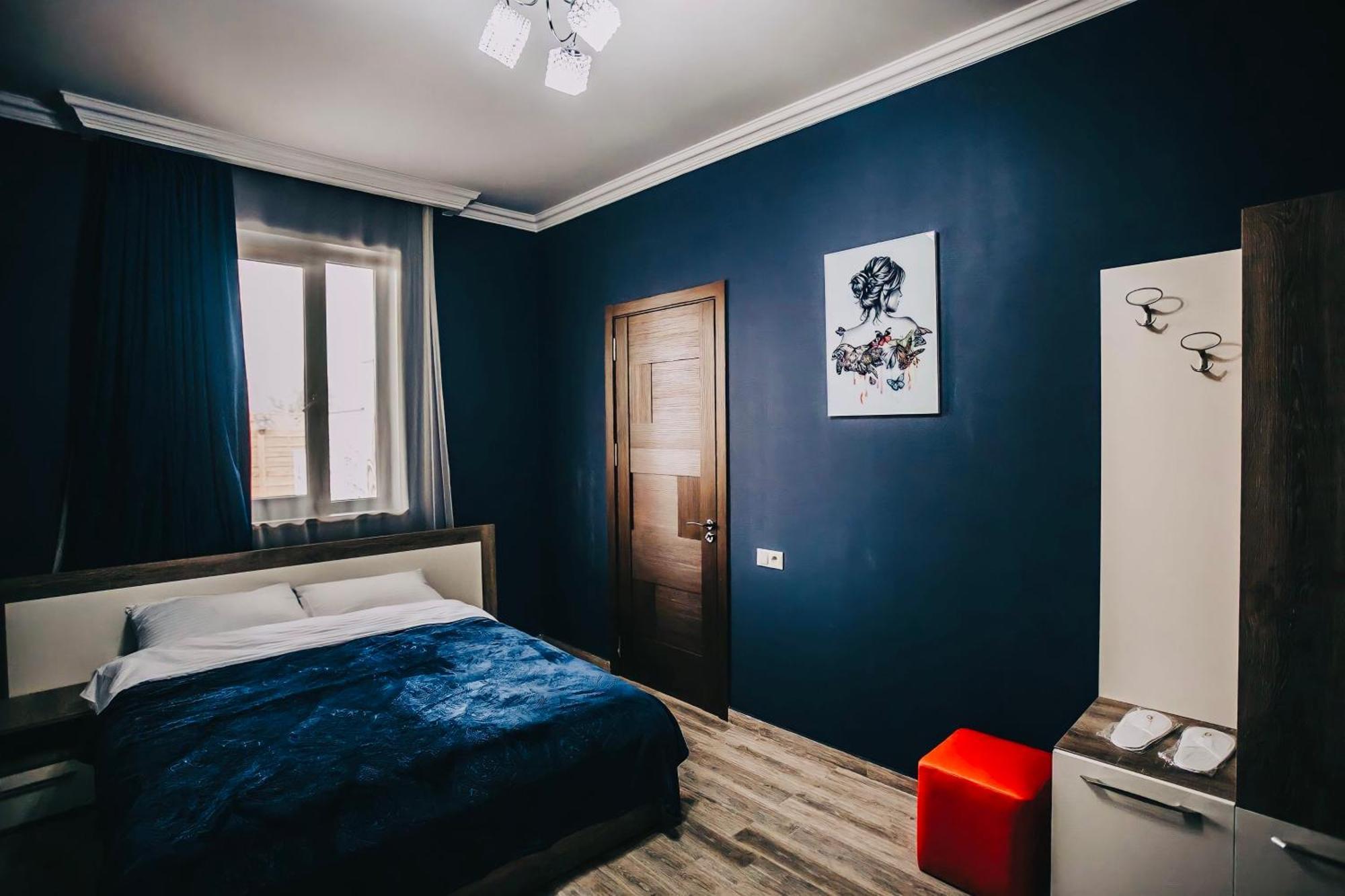 7 Rooms Hotel Tserovani Exterior photo